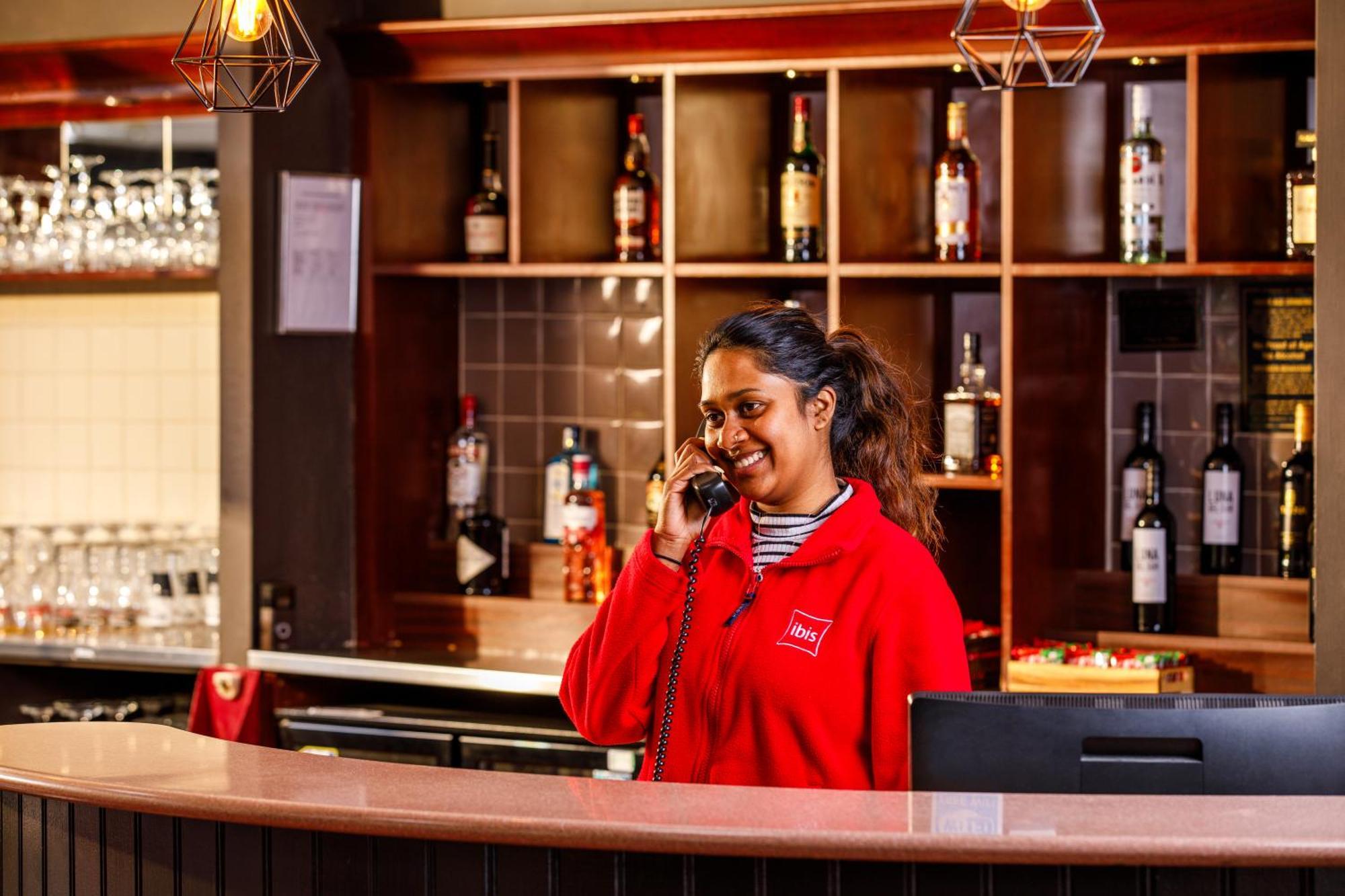 Hotel Ibis Coventry South Esterno foto